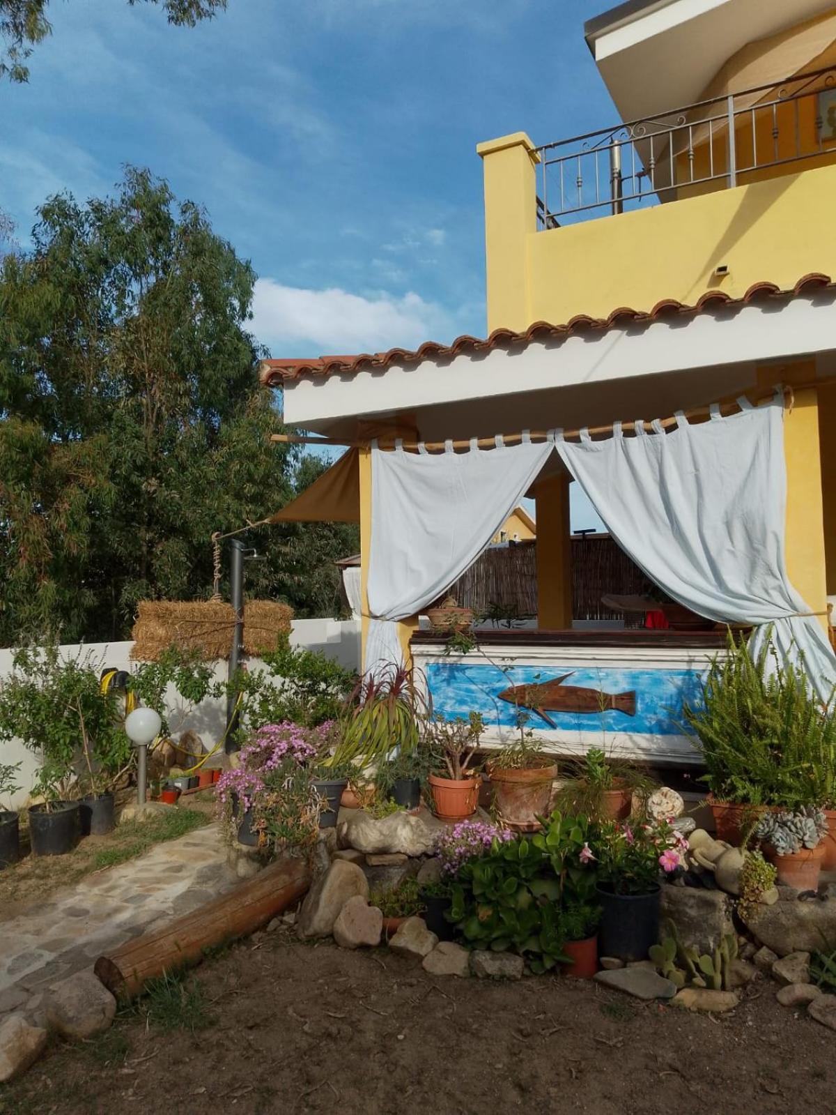 Villa Rosa Olia Speciosa Bagian luar foto